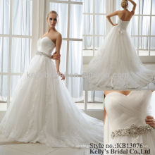 white sweet heart neck bridal dresses for pregnant women